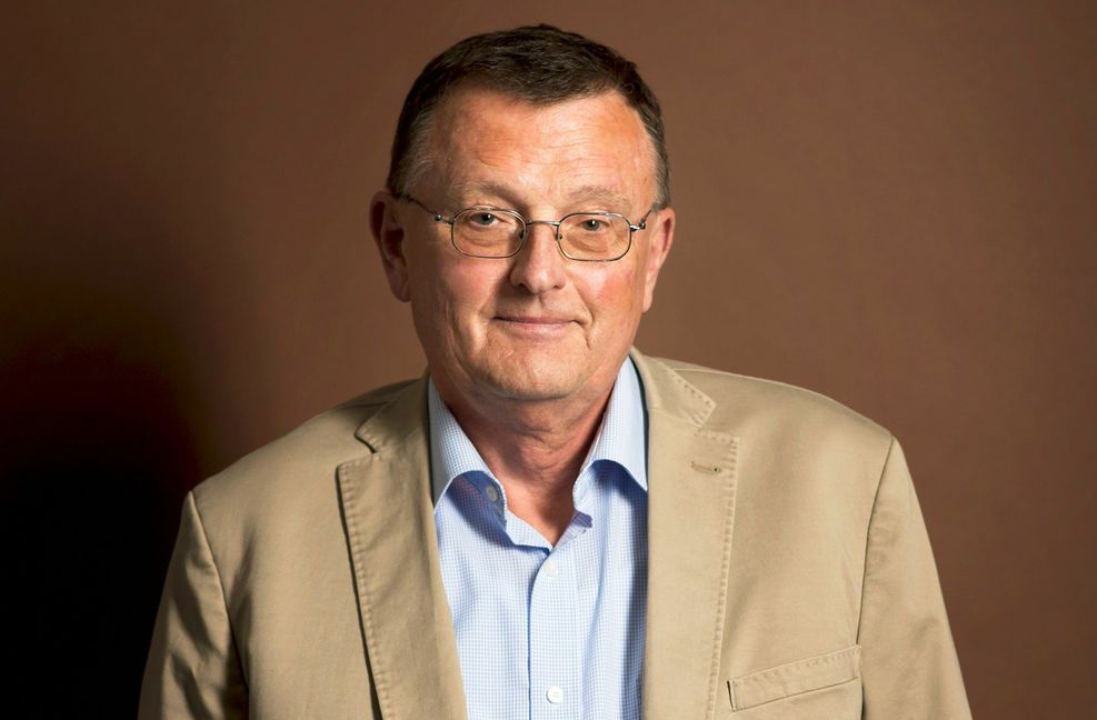 Der Lachforscher und Psychotherapeut Michael Titze Foto: Goran Basic/NZZ
