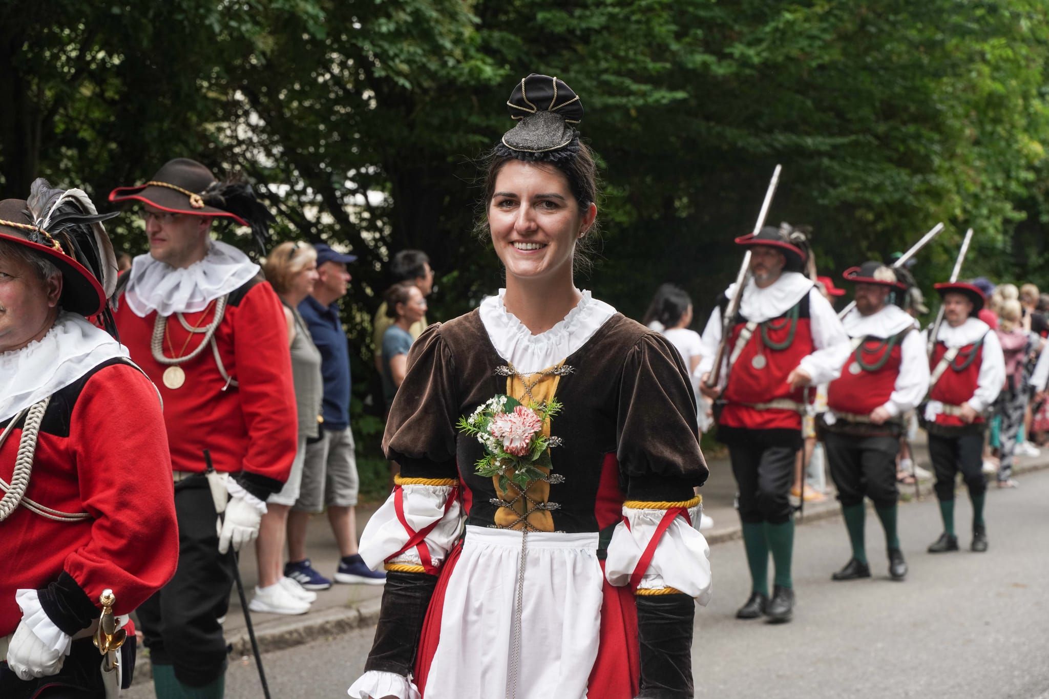 Der historische Festumzug war der Höhepunkt des Maichinger Festwochenendes.