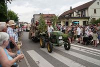 Der historische Festumzug war der Höhepunkt des Maichinger Festwochenendes.