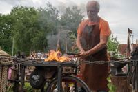 Der historische Festumzug war der Höhepunkt des Maichinger Festwochenendes.