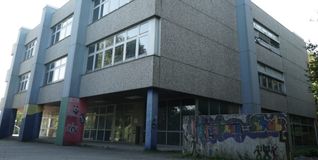 Was auf dem Rappenbaum-Areal entsteht, wird sich zeigen. Auf dem Bild ist die alte Schule zu sehen.