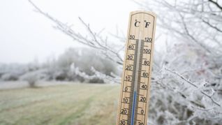 Der Deutsche Wetterdienst kündigt landesweit Dauerfrost an (Symbolbild).