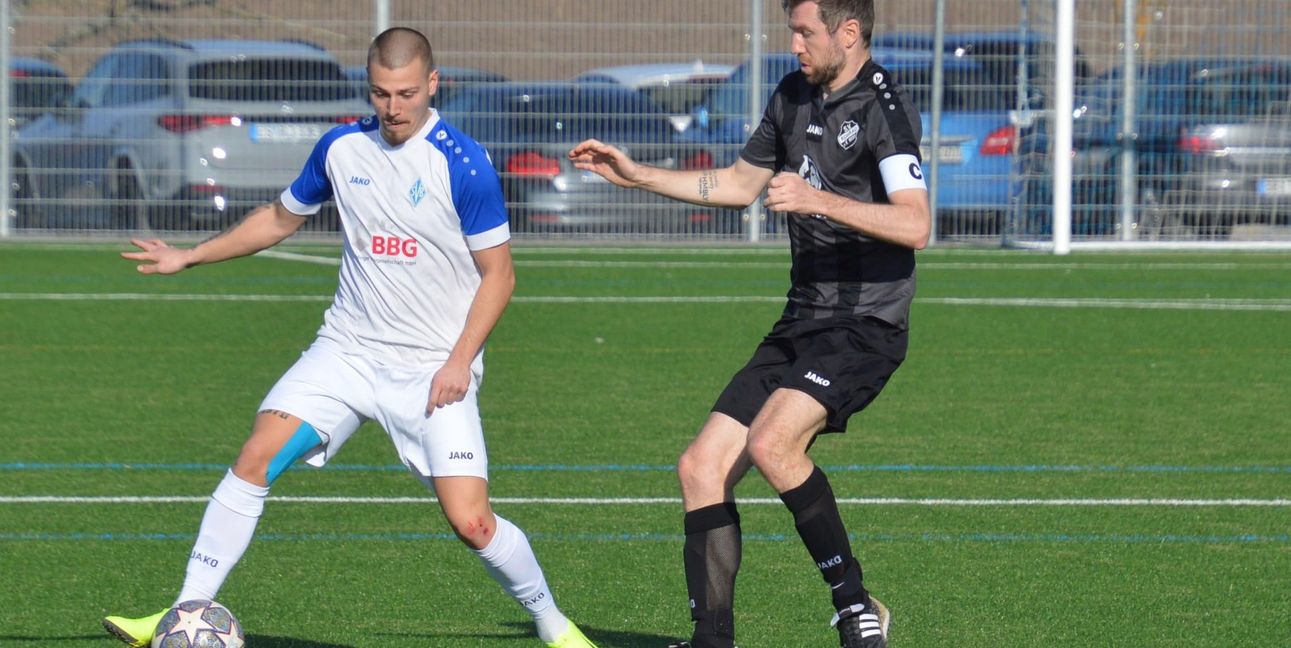 Fabio Carneiro de Carvalho und die SV Böblingen freuen sich auf das Kräftemessen mit dem FV Neuhausen.Bild: Zvizdiç