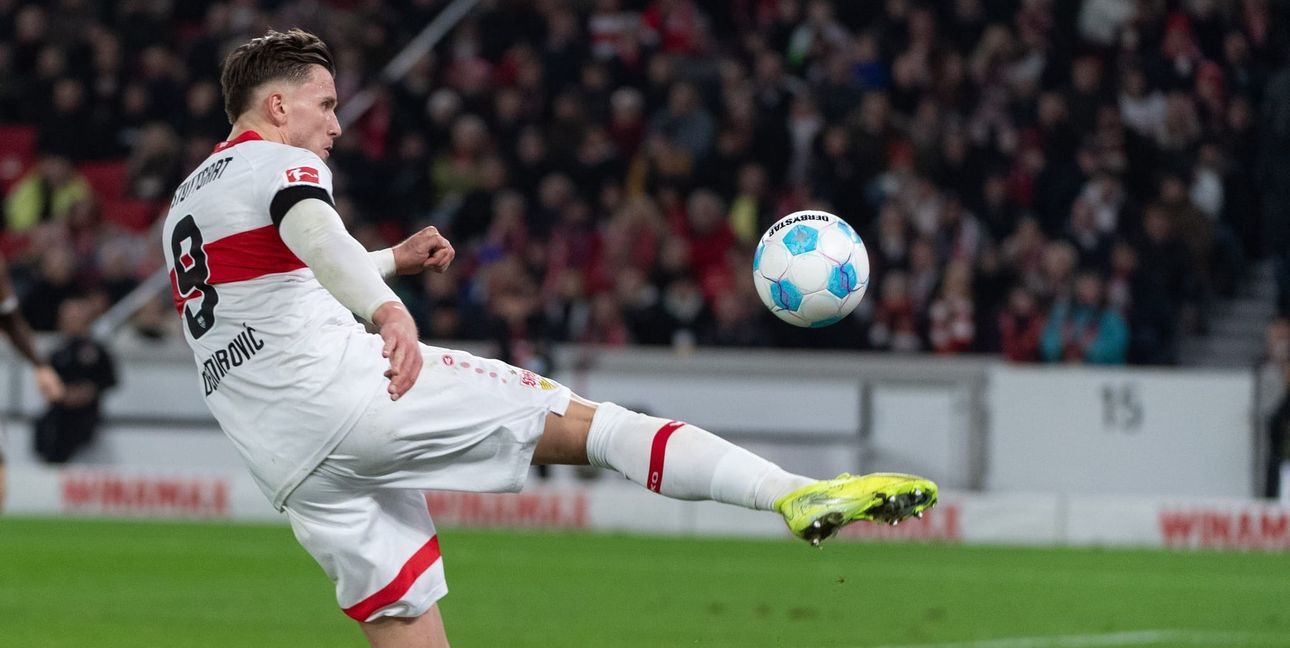 Ermedin Demirovic im Trikot des VfB Stuttgart. Der bosnische Nationalspieler hat in dieser Bundesligasaison bisher sieben Tore geschossen.