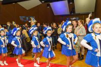 Jubiläumsabend der Gesellschaft Blau-Weiss Sindelfingen: Tanz, Musik und fröhliche Momente mit Gästen und Garden.