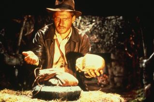 Ein magischer Moment der Kinogeschichte: Harrison Ford als Indiana Jones in „Jäger des verlorenen Schatzes“.    Bild: z