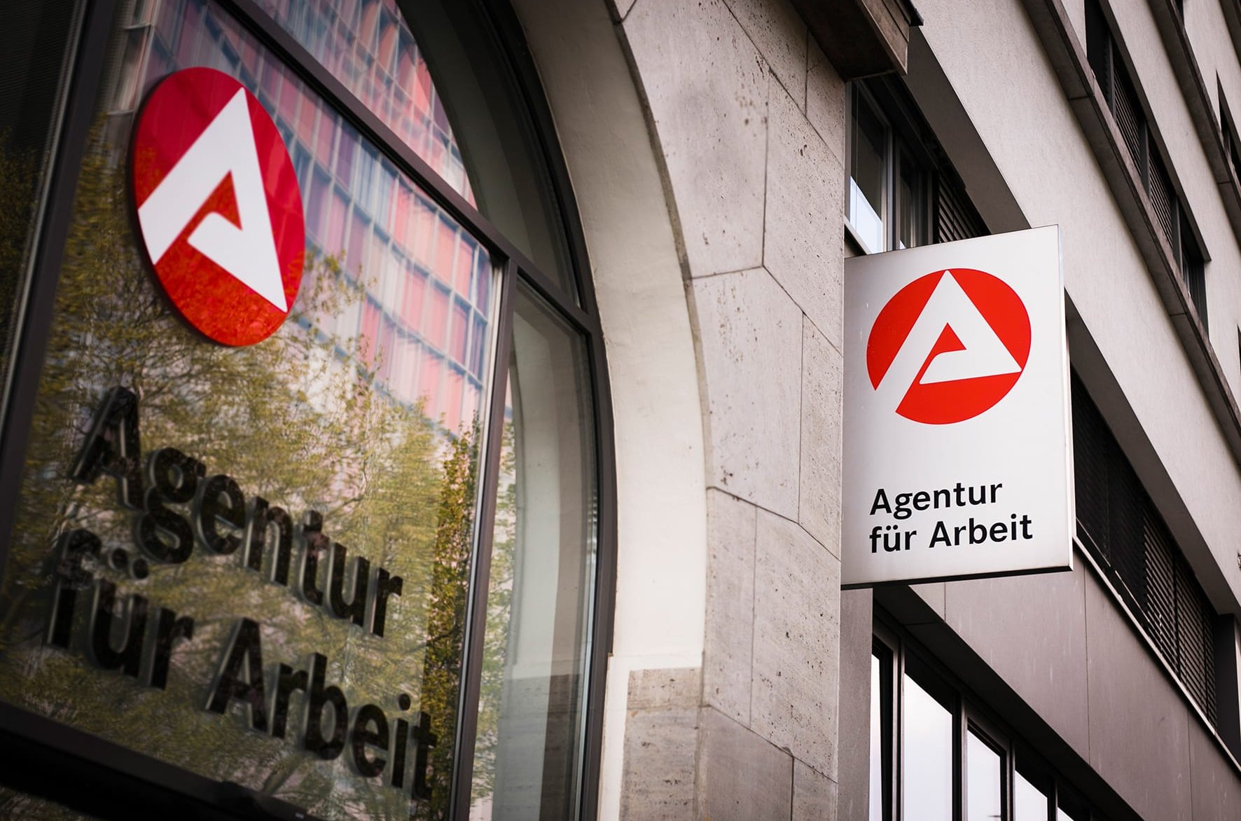 Die Arbeitslosenquote ist unverändert zum Vormonat.