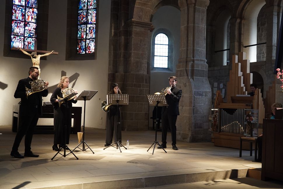 Novum nach 34 Jahren. Erstmals spielte ein Hornquartett bei der Orgelreihe.