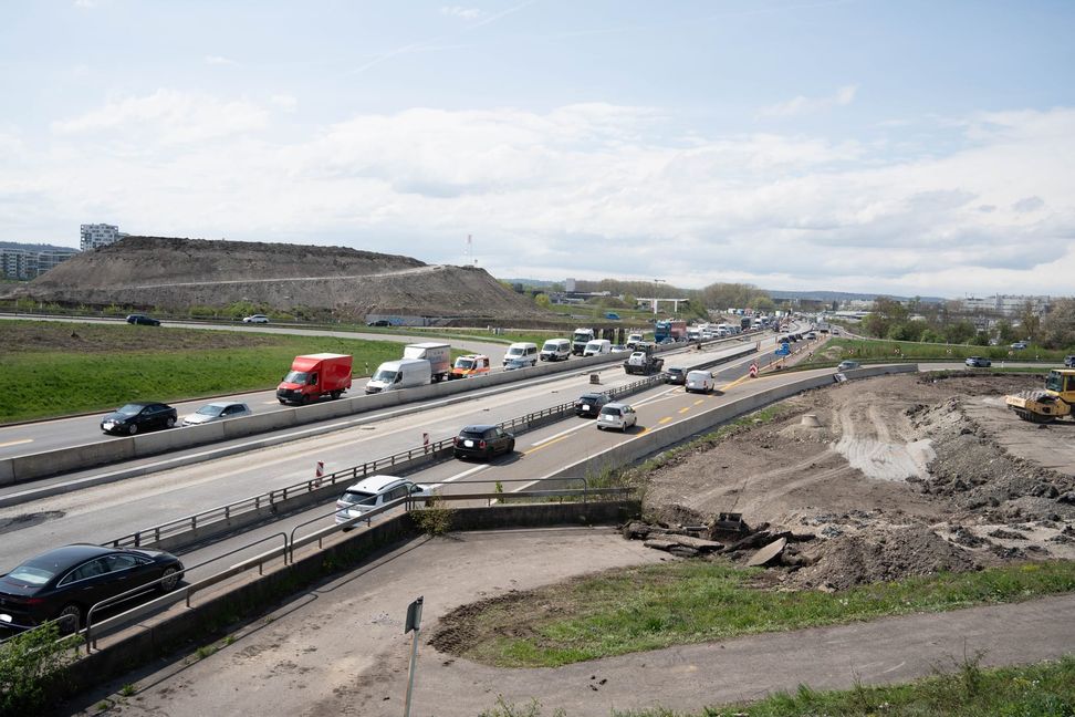 Verkehrsteilnehmer sollen sich ab 21.30 Uhr auf Verkehrsbeeinträchtigungen einstellen.