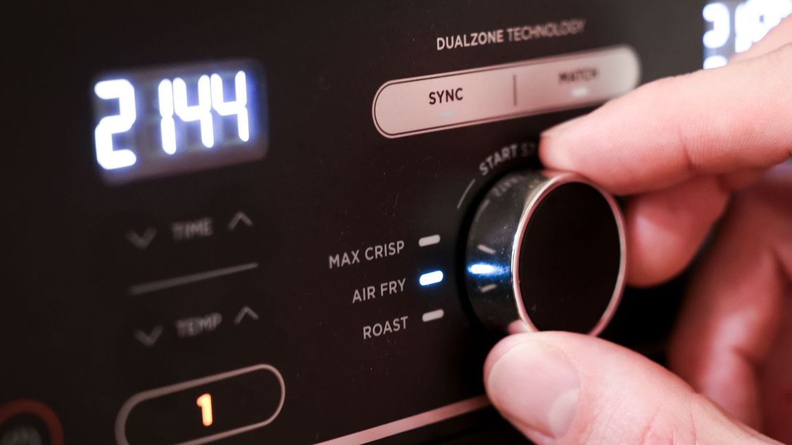 Viele Verbraucher loben die einfache Bedienung und die vielseitigen Einsatzmöglichkeiten des Airfryers.