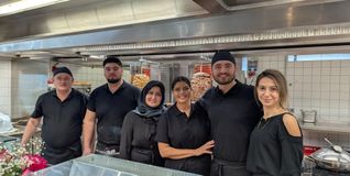 Das Team vom Imbiss "Sindelfinger Tor" ist jetzt im Breuningerland