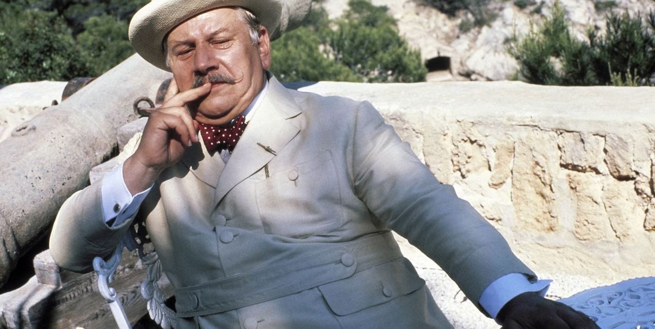 Peter Ustinov sinniert über „Das Böse unter der Sonne“.