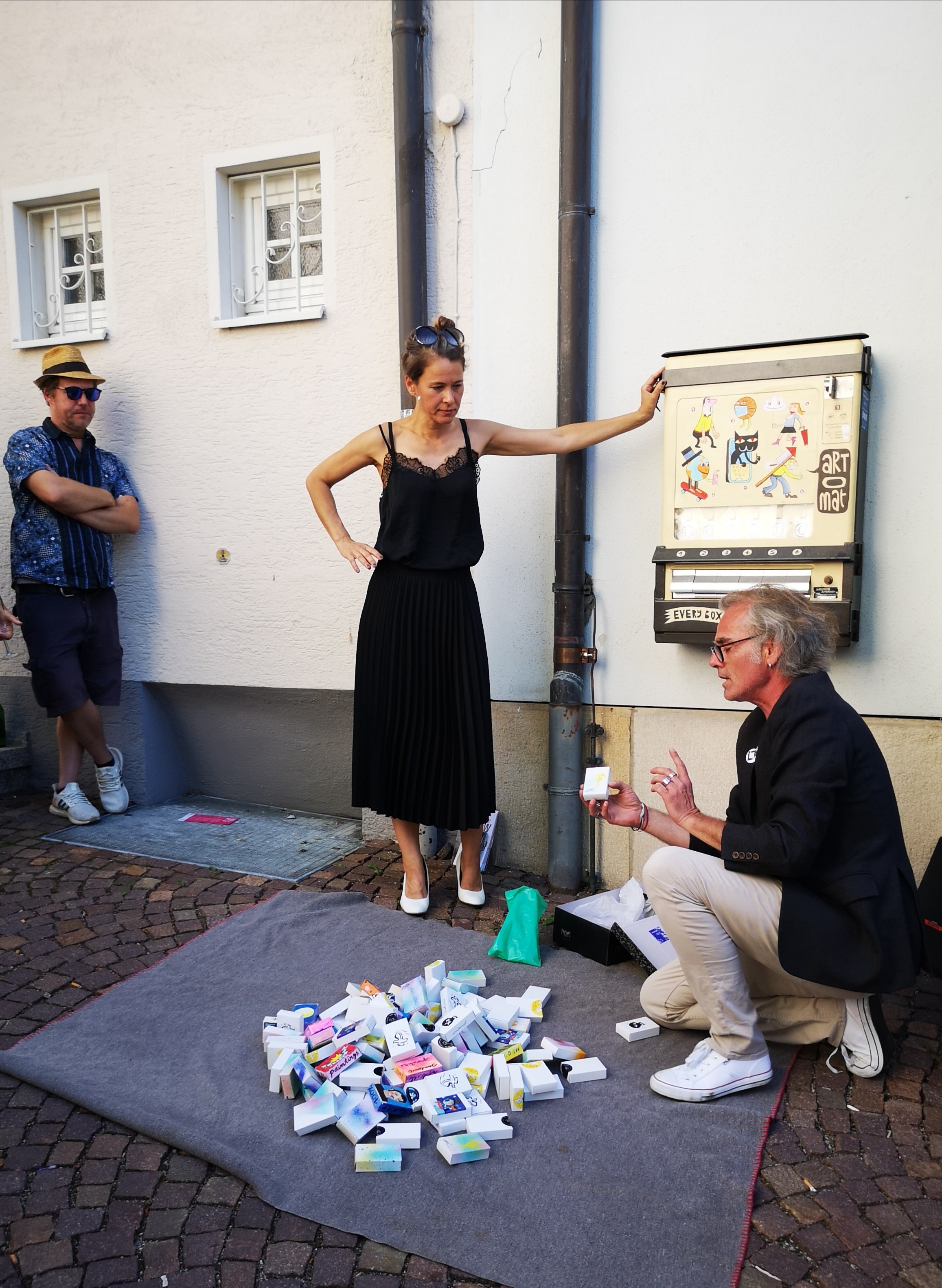 Der Art-O-Mat vor der Städtischen Galerie. Bild: Schilpp.