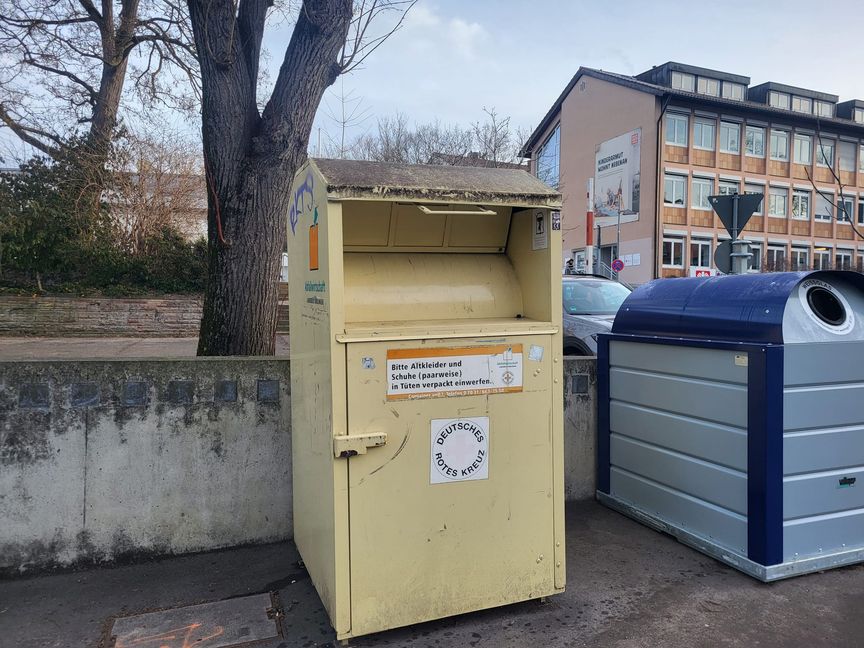 Das DRK hat seine Altkleidercontainer im Kreis Böblingen an den Abfallwirtschaftsbetrieb vermietet.