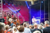 Gute Laune und fette Rocksongs von Led Zeppelin bei Sindelfingen rockt mit der Band "Mothership".