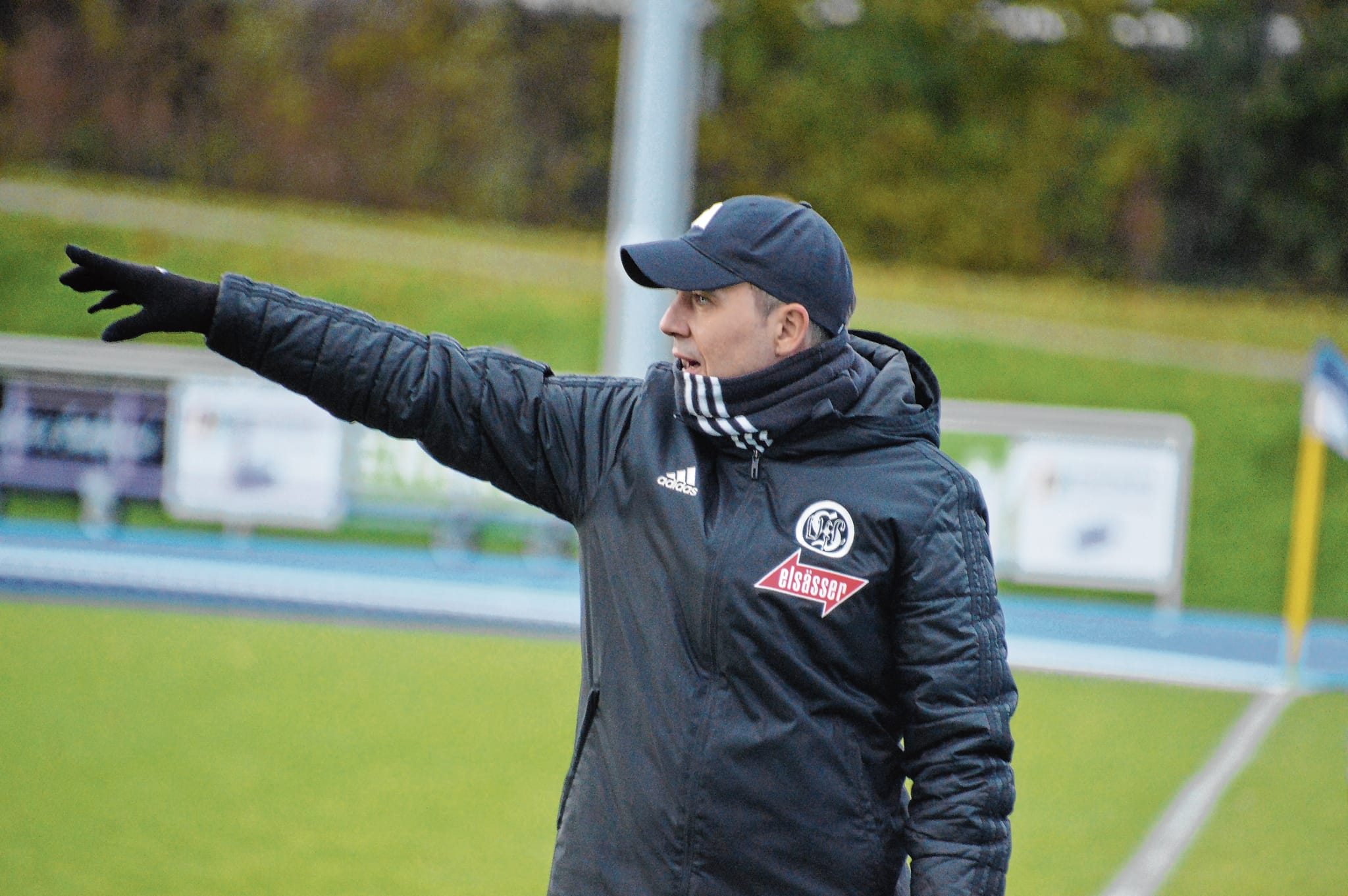Maik Schütt hat den VfL Sindelfingen von einem Abstiegsrang bis auf den vierten Tabellenplatz der Fußball-Landesliga geführt.