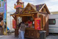 Tolles Wetter, Jubel und Trubel: So war die Osterkirmes auf dem Flugfeld