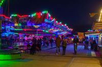 Tolles Wetter, Jubel und Trubel: So war die Osterkirmes auf dem Flugfeld