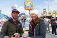 Tolles Wetter, Jubel und Trubel: So war die Osterkirmes auf dem Flugfeld