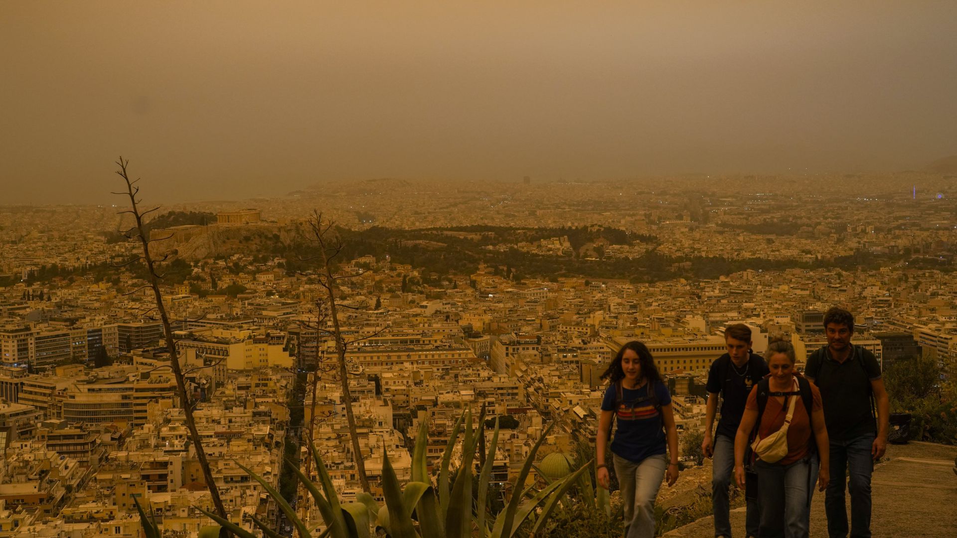 Erwarte uns so viel Saharastaub wie hier am 23. April  in Athen?