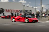 Das Siegerbild: Der Ferrari La Ferrari, ein Fahrzeug für die Autobahn.