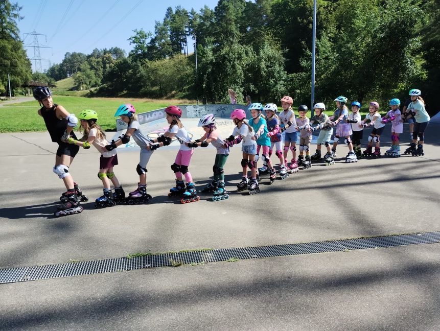 Der Abschlusszug im Skaterpark kam bei den Darmsheimer Kindern besonders gut an.Bild: z