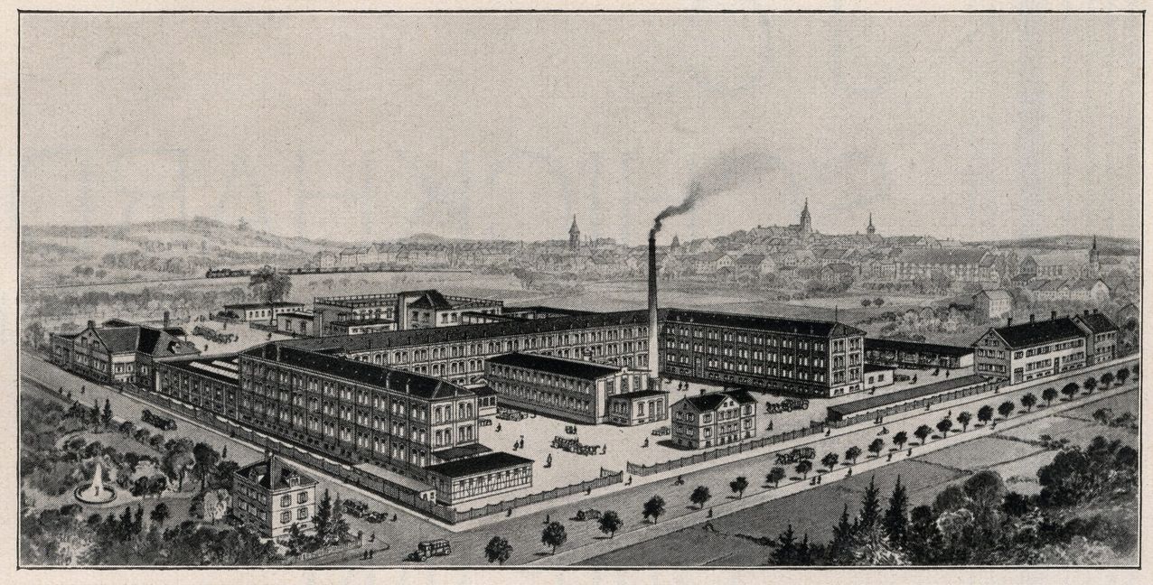 Das Fabrikgebäude von Hautana um 1920.