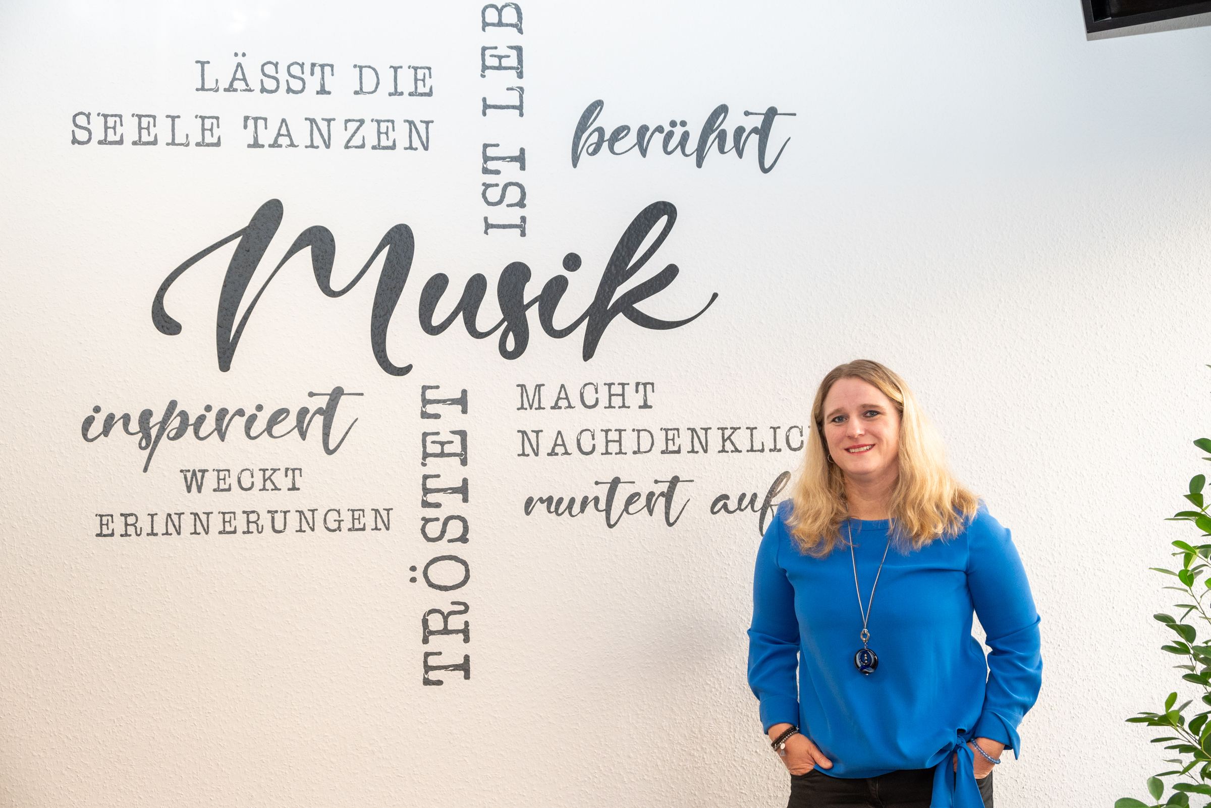 Sonja Fernandez eröffnet als neue Inhaberin am Wochenende die Holzgerlinger Tanzschule Schad.   Bild: Nüßle