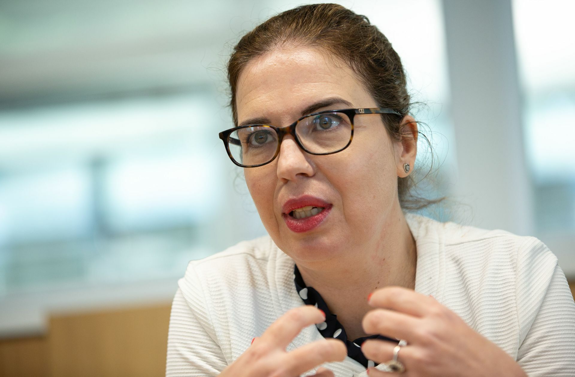 Sandra Simovich vertritt Israel als Diplomatin in Deutschland.
 Foto: LICHTGUT/Leif Piechowski