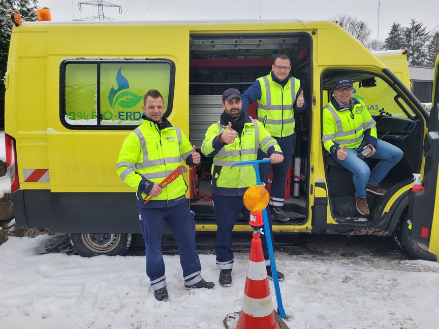 Auch bei Eis und Schnee sind  die Mitarbeiter der Stadtwerke im Einsatz. Bild: z