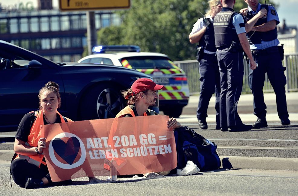 Protestaktion am vergangenen Samstag in Mannheim – um mögliche Vorfälle in deren Zuge gibt es heftige Diskussionen.