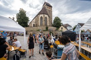 Auch an dem heißen Sommertag mit über 30 Grad Temperaturen war einiges los beim Fleckenfest in Magstadt.    Bild: Richter