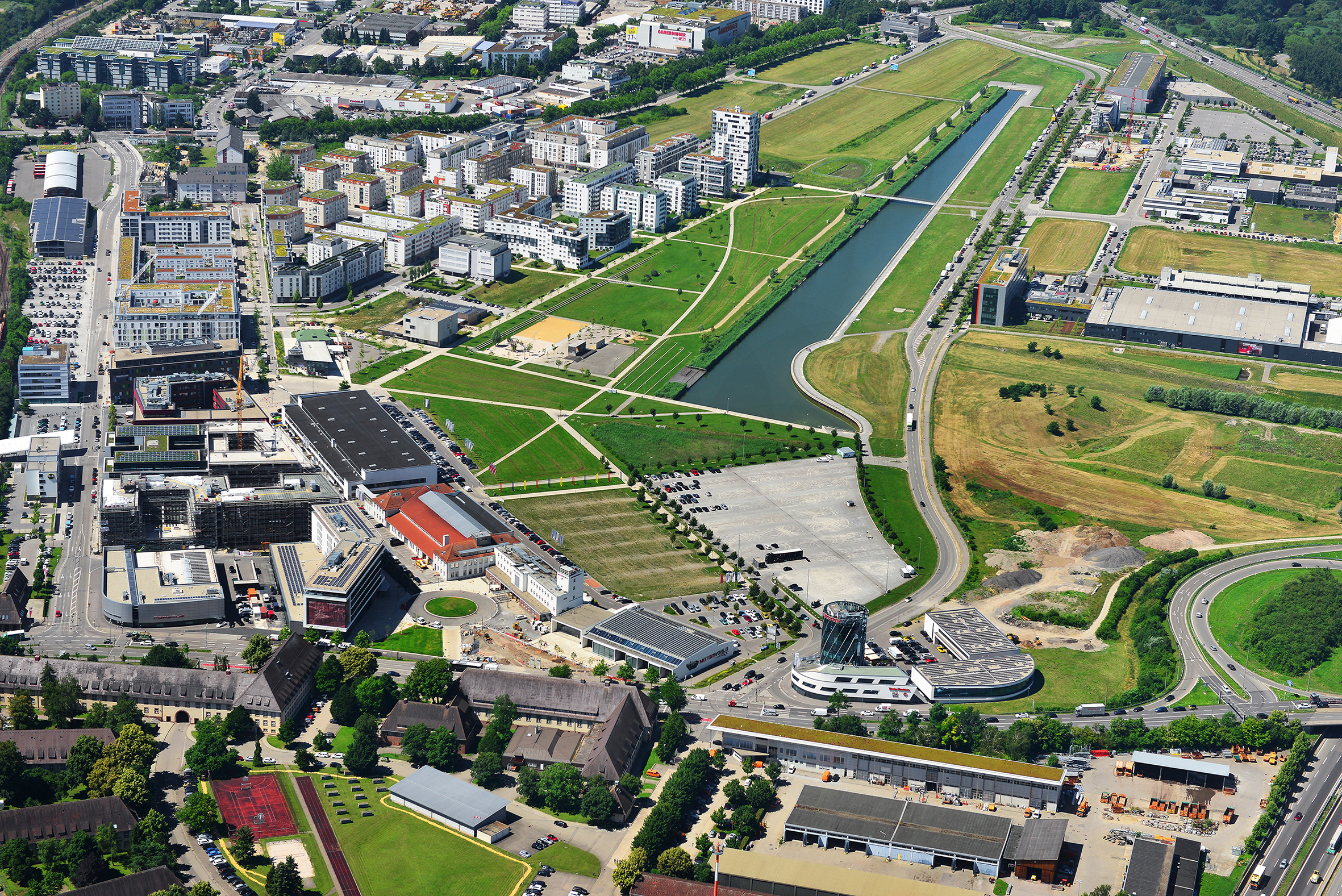 Das Flugfeld Böblingen/Sindelfingen. Eine Luftaufnahme aus dem Jahr 2018. Bild: Stampe
