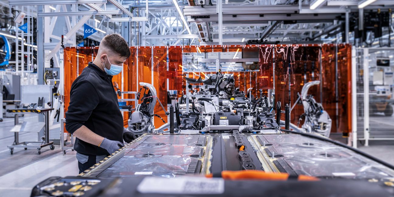 In der Factory 56 im Mercedes-Benz Werk Sindelfingen ist die Fertigung der Elektro-Limousine EQS gestartet.  Bild: z http://media.daimler.com