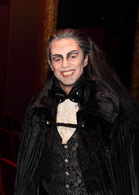 Endlich wieder live: Tanz der Vampire startet am 5. Oktober im Stage Palladium Theater Stuttgart, mit Diana Schnierer und Filippo Strocchi als Sarah und Graf von Krokock. Bilder: Helmut Ulrich