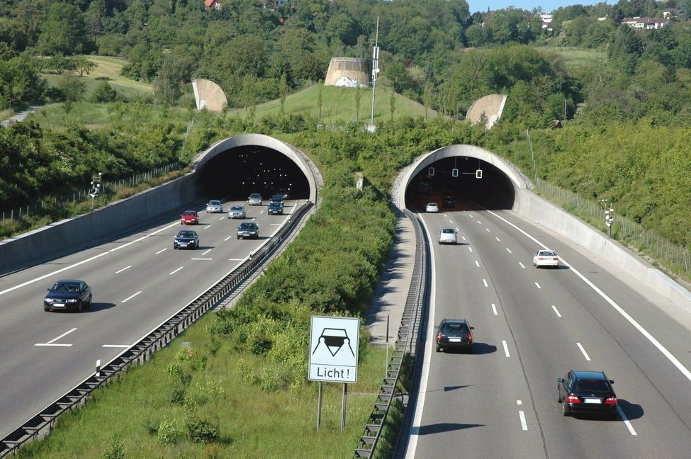 Der Engelberghtunnel ist aktuell in beide Richtungen gesperrt. Bild: Wikipedia/Jahne