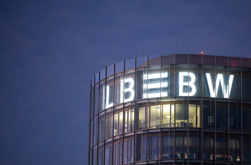 Willkommene Bescherung: Die Beschäftigten der  LBBW-Bank erhalten  mit dem Dezembergehalt einen Teil des  Inflationsausgleichs.