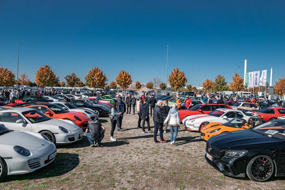 Porsche, Porsche, Porsche: Sportwagen aus Zuffenhausen genießen immer großes Interesse,  Bild: J. Reichl