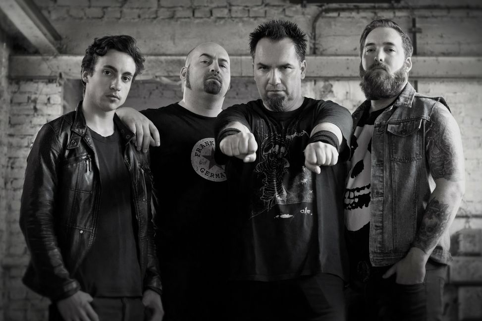 "Main'Tallica" treten diesmal im Rahmen der Konzertreihe "Sindelfingen rockt" auf. Die Band aus dem Frankfurter Raum hat sich auf Lieder von Metallica spezialisiert. Bild: - z -