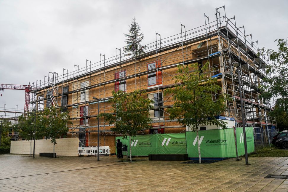 Die Maichinger Kita im Allmendäcker hat Richtfest gefeiert. Wenn alles gut geht, wird sie Ende 2024 in Betrieb gehen. Bilder: Dettenmeyer