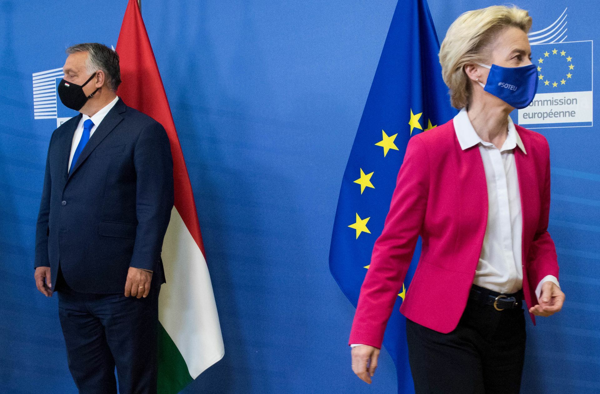 Als „Schande“ hat EU-Kommissionspräsidentin Ursula von der Leyen Victor Orbáns umstrittenes Gesetz am Mittwoch bezeichnet.
 Foto: dpa/Etienne Ansotte