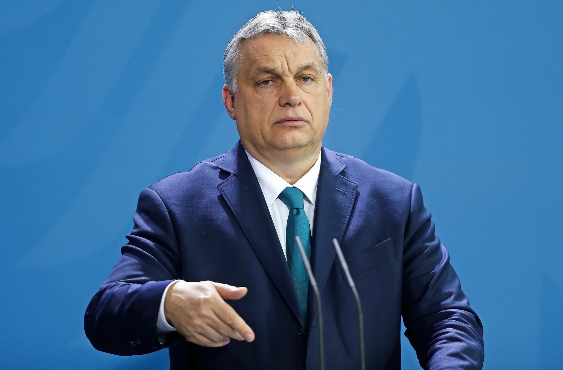 Ungarns Premier Victor Orban herrscht in seinem Land zunehmend autokratisch. Das wird von der EU kritisiert, Konsequenzen hat das bis jetzt aber kaum.