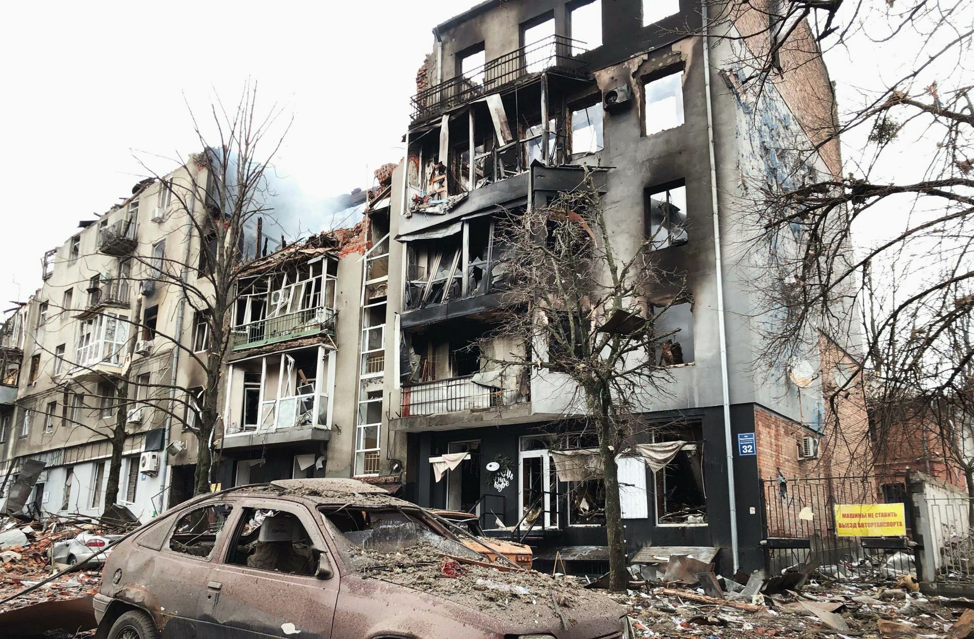 Charkiw, März 2022: Das Ukraine-Zentrum der EU-Strafjustiz-Agentur Eurojust soll auch die Aufklärung solcher Angriffe auf Zivilisten unterstützen.