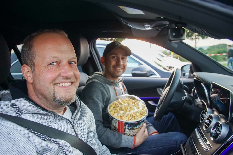 Auch Böblingens OB Dr. Stefan Belz (rechts) und sein Lebensgefährte Manuel Zimmerer hatten Spaß.