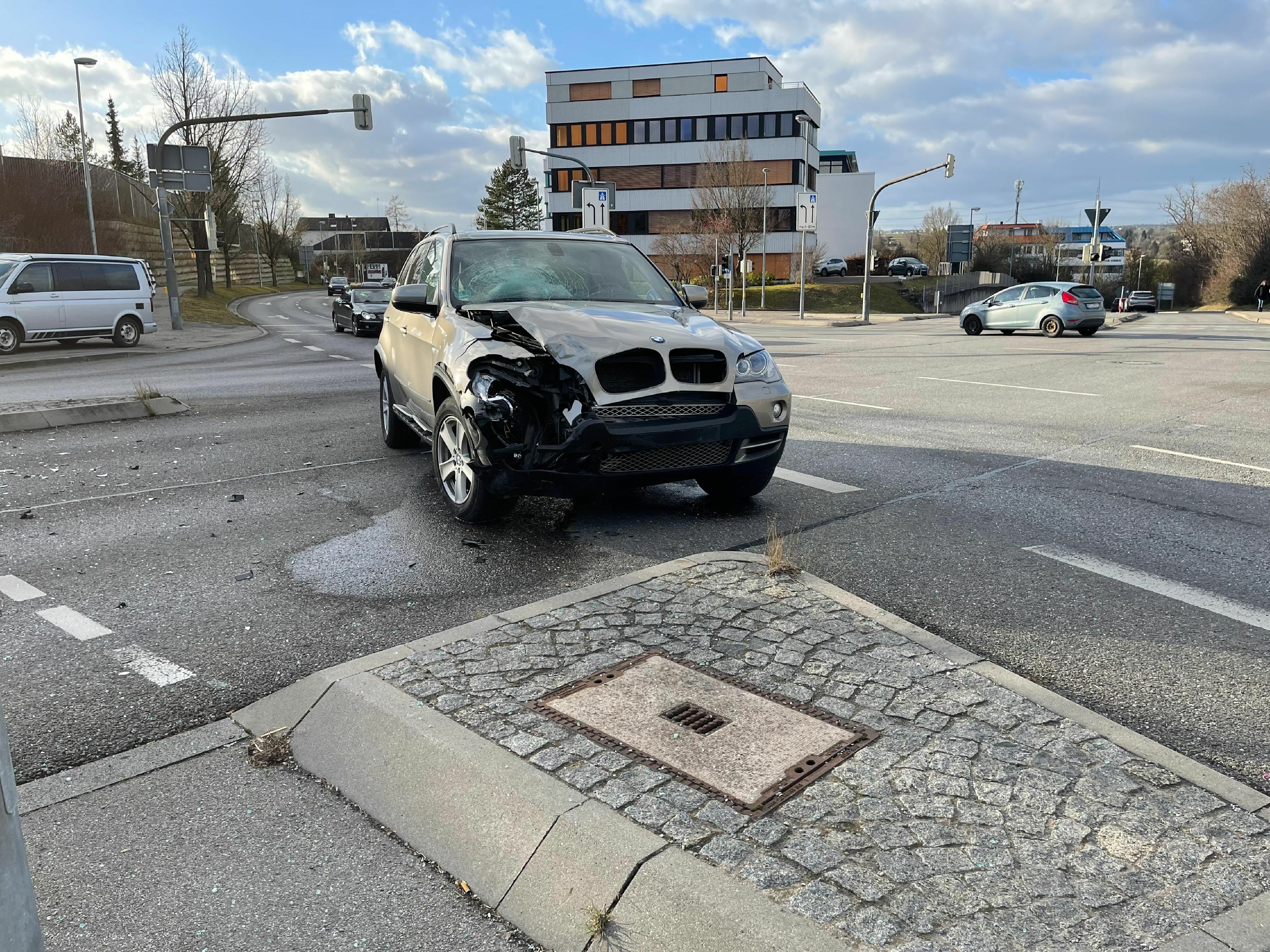 Verkehrsunfall mit zwei verletzten Personen. Bild. SDMG/Dettenmeyer