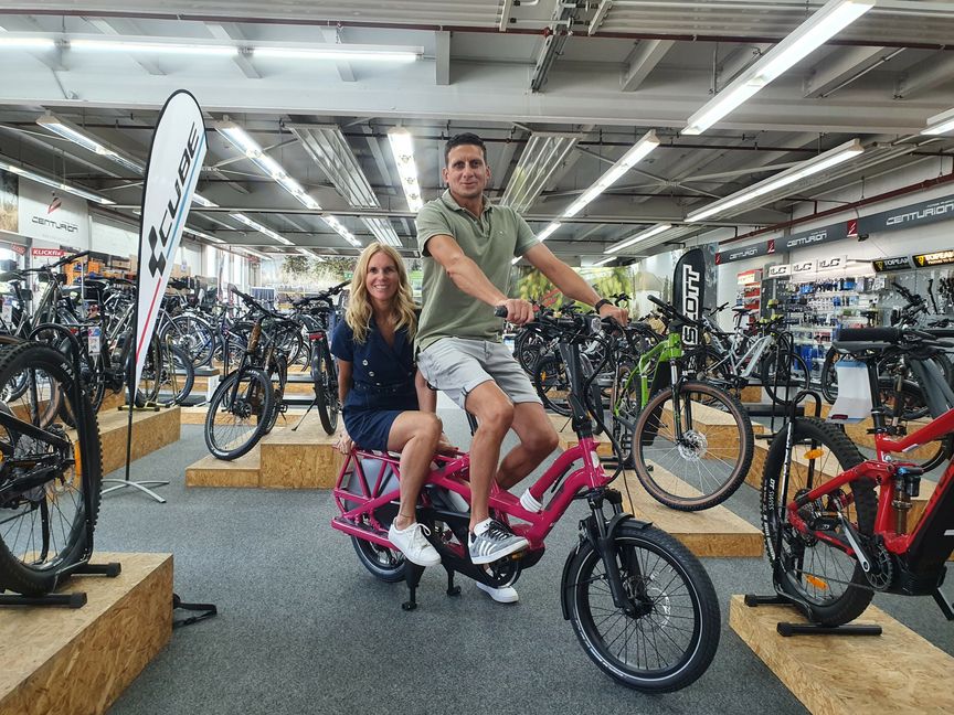 Ab 1. September im Sportivo am Lenkrad: Sylvia Steegmüller und David Ringeisen. Bild: Wegner