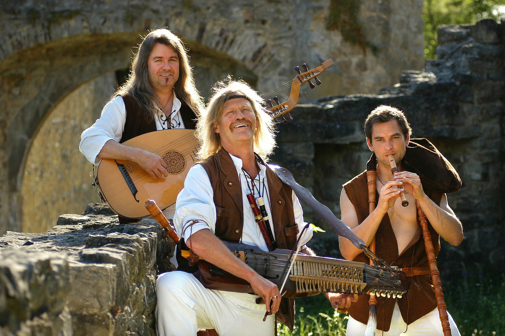 Des Geyers schwarzer Haufen begleiten am Samstag den Mittelaltermarkt musikalisch. Bild: z
