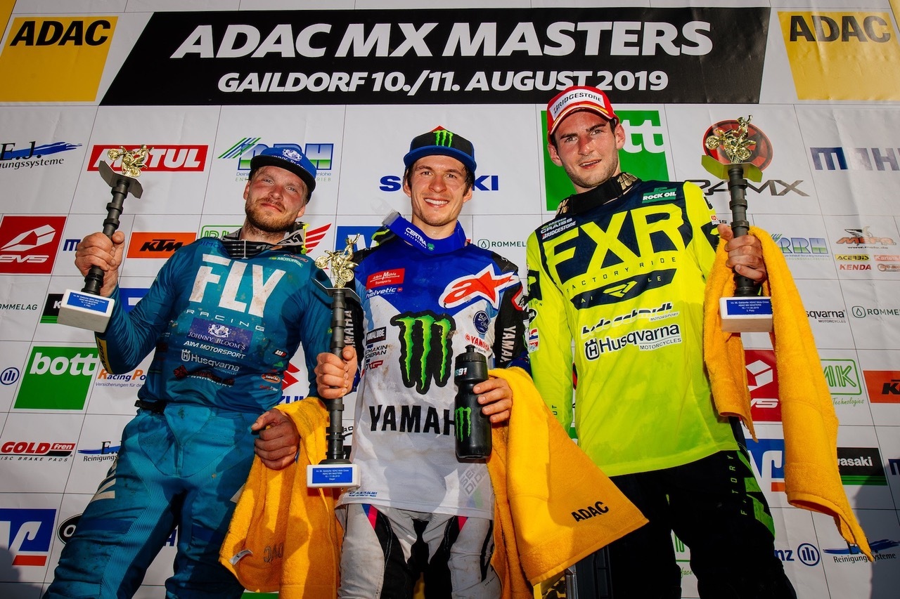 ADAC MX Masters 2019 , ADAC MX Masters Gaildorf
Tagessiegerehrung beim ADAC MX Masters v.l.n.r.: Tanel Leok ( Estland / Husqvarna / A1M Husqvarna ), Jeremy Seewer ( Schweiz / Yamaha / Monster Energy Yamaha Factory MXGP Team ) und Dennis Ullrich ( Deutschland / Husqvarna / Bodo Schmidt Motorsport )