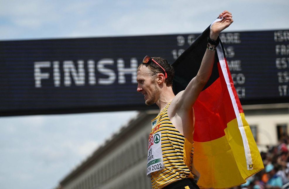 Na bitte, geht doch: Richard Ringer holt Gold