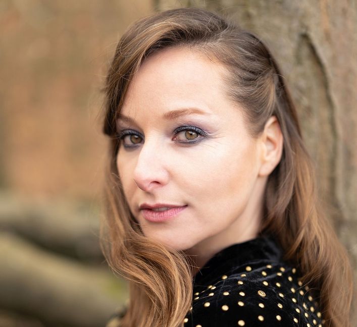 Sängerin Marie Louis tritt am Sonntag in Sindelfingen auf.   Bild: z